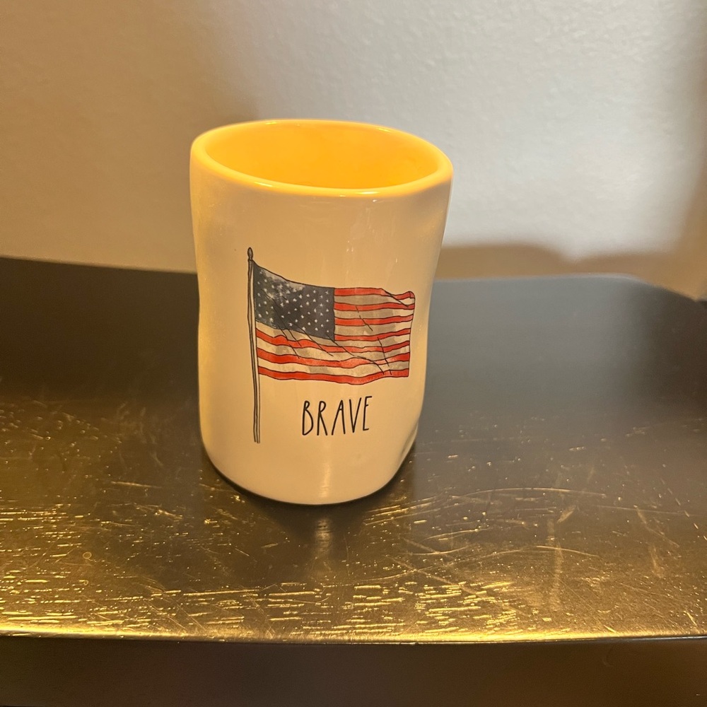 Rae Dunn USA Flag Brave Vanilla Cupcake Candle